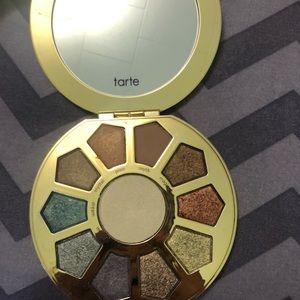 Make believe in yourself eye and cheek palette